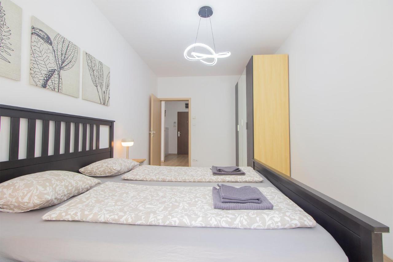 Spring House With Free Private Parking Apartment Budapest Exterior photo