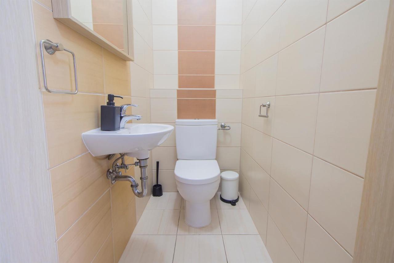 Spring House With Free Private Parking Apartment Budapest Exterior photo